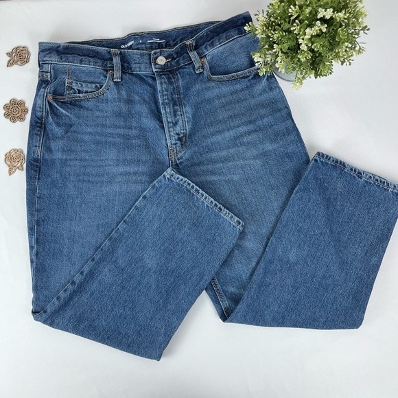 Old Navy Denim - Old Navy High Rise Slouchy Straight Jeans Sz 8 Ankle Cropped Relaxed Fit Denim